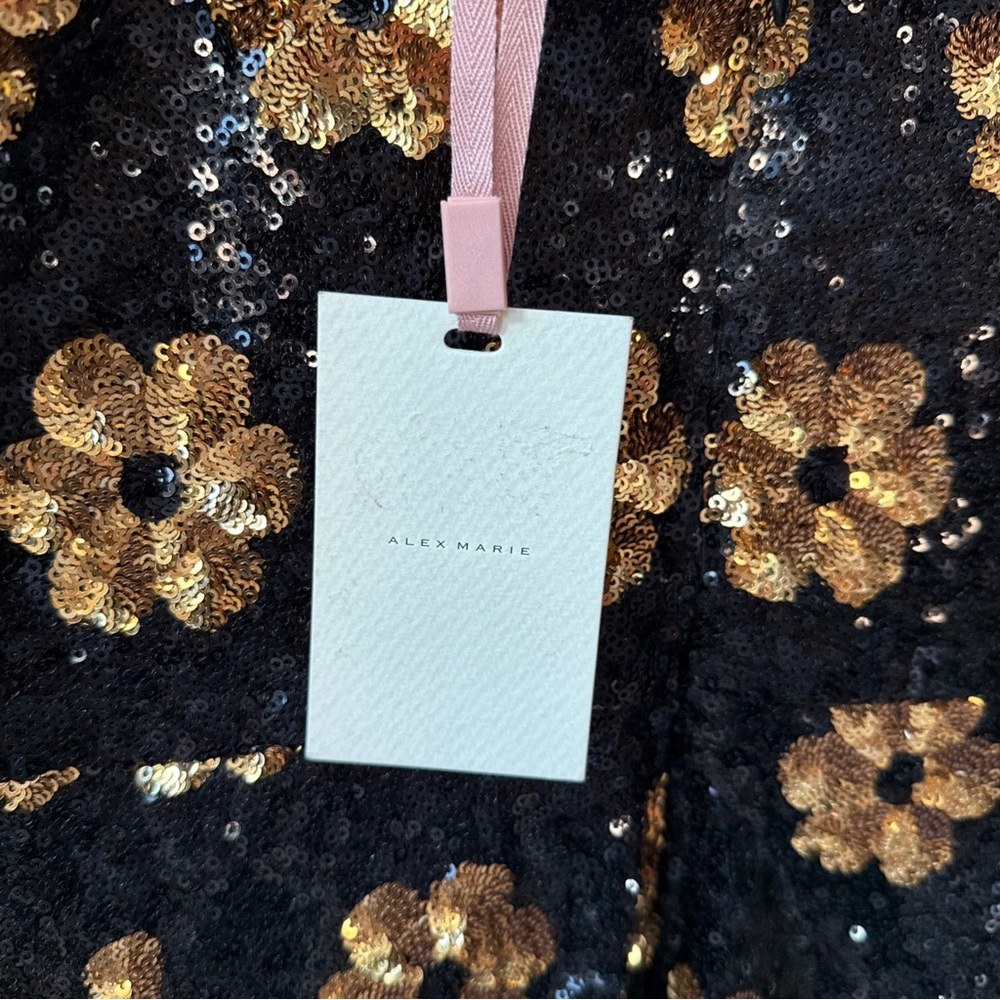 Elegant Black and Gold Floral Dress - Picture 5 of 13